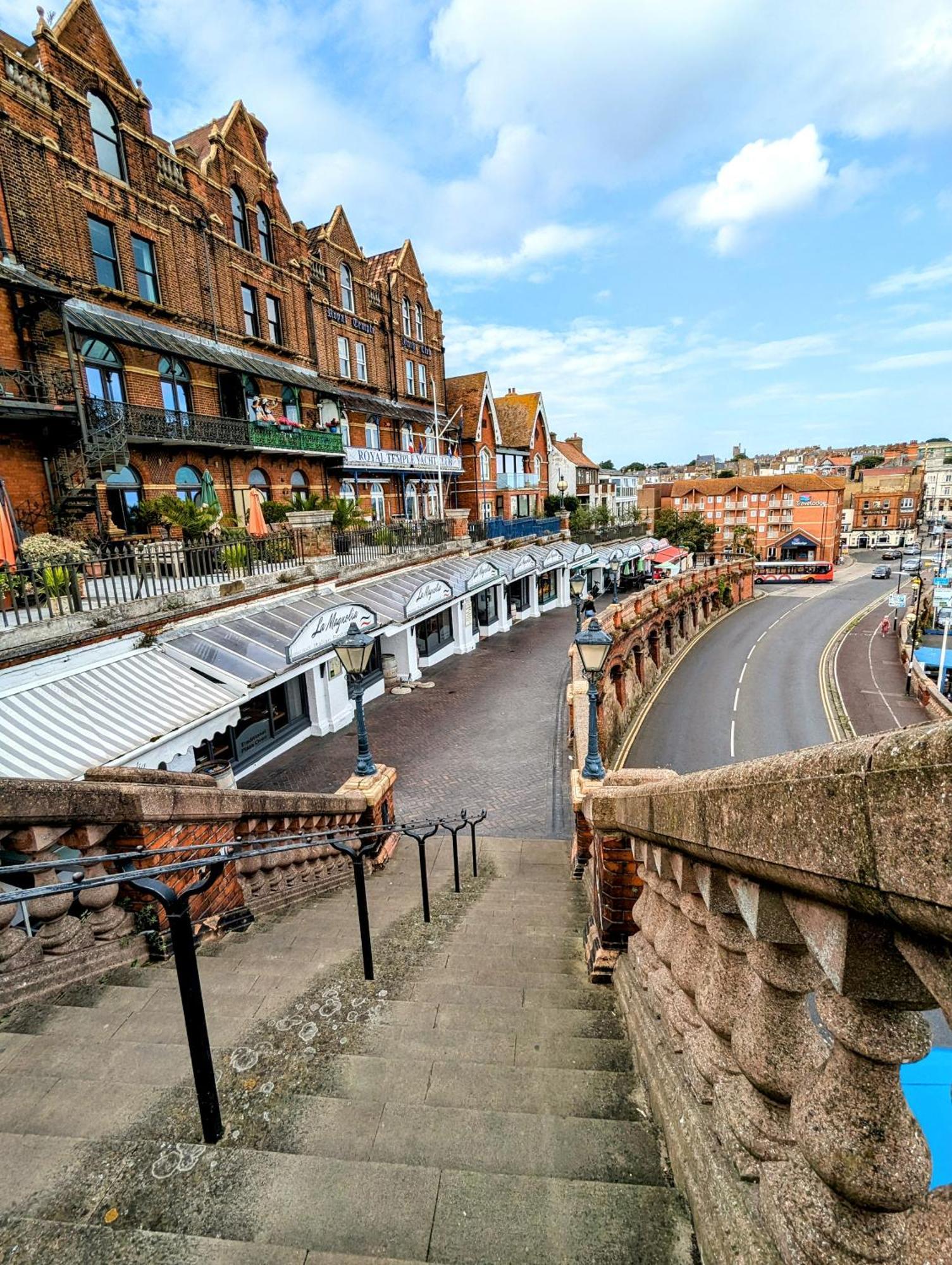 Beachside Bliss In Heart Of Town Ramsgate Buitenkant foto